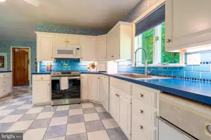 274 Wissinger Rd, Boyertown, PA 19512 - Photo 10