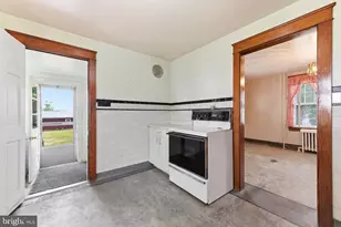1415 Shartlesville Rd, Mohrsville, PA 19541 - Photo 10