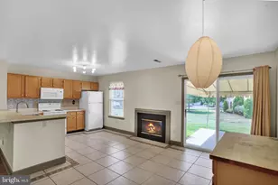 160 Hickory Ln, Wyomissing, PA 19610 - Photo 8