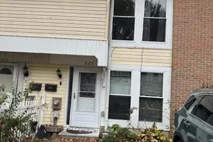 825 Summit Chase Dr, Reading, PA 19611 - Photo 1