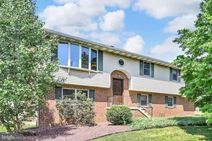 648 W Spring St, Fleetwood, PA 19522 - Photo 1