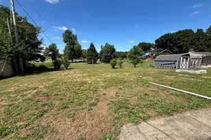 715 Main St, Mohrsville, PA 19541 - Photo 16