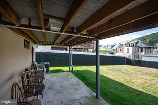 2217 Fairview Ave, Reading, PA 19606 - Photo 32