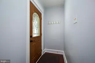 2217 Fairview Ave, Reading, PA 19606 - Photo 6