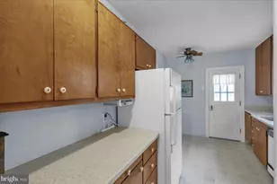 1530 Cleveland Ave, Wyomissing, PA 19610 - Photo 16