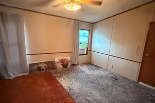 77 Blarney Cir, Mohrsville, PA 19541 - Photo 10