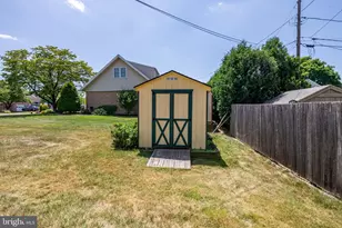 2401 Bell Dr, Reading, PA 19609 - Photo 28
