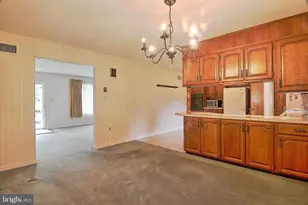 744 Georgia Ave, Reading, PA 19605 - Photo 6