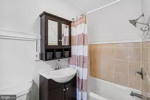 546 Locust St, Reading, PA 19604 - Photo 16