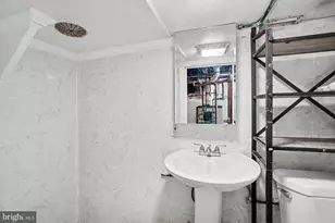 546 Locust St, Reading, PA 19604 - Photo 20