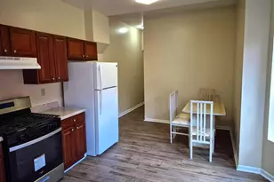310 N 4th St, Reading, PA 19601 - Photo 14