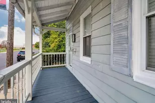 3019 Kutztown Rd, Reading, PA 19605 - Photo 2