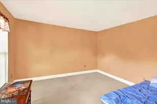 209 Battenkill Dr, Douglassville, PA 19518 - Photo 14