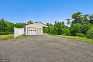 4031 Pricetown Rd, Fleetwood, PA 19522 - Photo 18