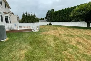 111 Running Creek Dr, Reading, PA 19608 - Photo 4