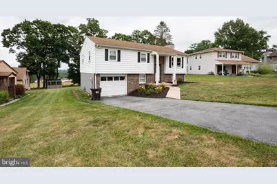443 Silver Brook Drive, Birdsboro, PA 19508 - Photo 2