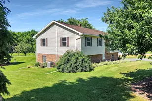 722 Canal Rd, Womelsdorf, PA 19567 - Photo 6