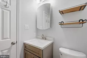 2825 Sturbridge Ct, Reading, PA 19608 - Photo 16