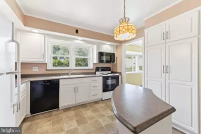 1100 Lilac Lane, Reading, PA 19609 - Photo 10