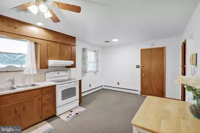 411 McArthur Avenue, Reading, PA 19607 - Photo 8