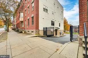 1016 Penn St, Reading, PA 19602 - Photo 2