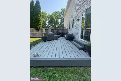 146 Bainbridge Cr, Sinking Spring, PA 19608 - Photo 2