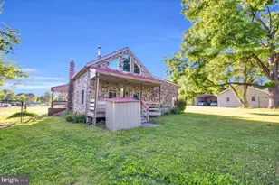 3390 Mountain Rd, Hamburg, PA 19526 - Photo 2