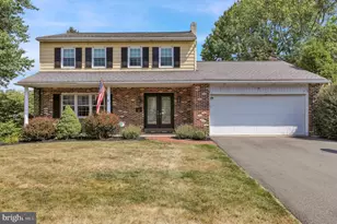 2 Willowwood Ct, Douglassville, PA 19518 - Photo 2