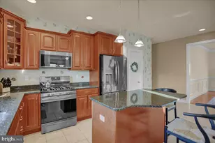 3364 Harwood Ln, Reading, PA 19608 - Photo 6