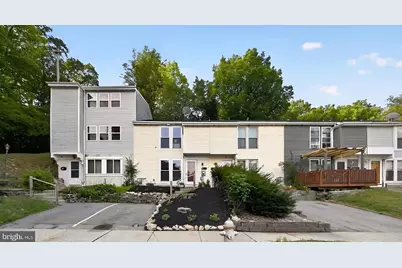 714 Summit Chase Drive, Reading, PA 19611 - Photo 2