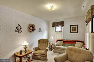 476 S Wyomissing Ave, Reading, PA 19607 - Photo 8