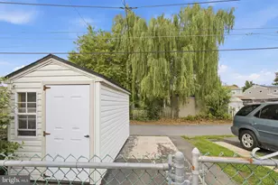 851 Delta Ave, Reading, PA 19605 - Photo 14
