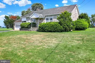 8893 Allentown Pike, Fleetwood, PA 19522 - Photo 18