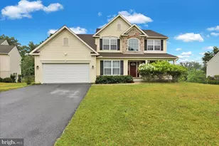 181 Scotland Dr, Reading, PA 19606 - Photo 1