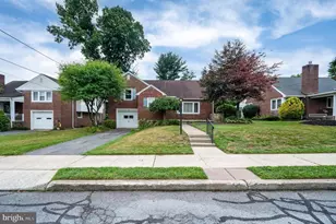 118 Emerald Ave, Reading, PA 19606 - Photo 2