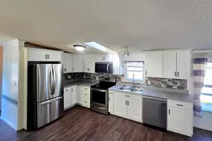 113 White Pine Ave, Hamburg, PA 19526 - Photo 4