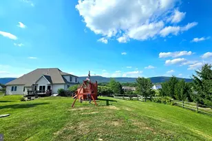 302 Chris Dr, Lenhartsville, PA 19534 - Photo 38