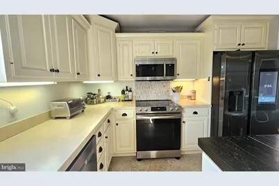 302 Chris Drive, Lenhartsville, PA 19534 - Photo 12