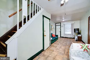 641 Clinton St, Reading, PA 19601 - Photo 8