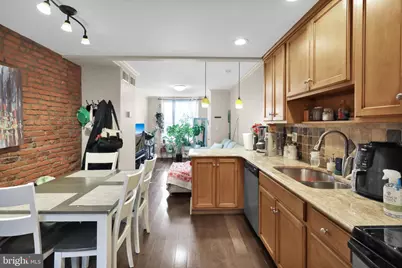 534 Walnut Street, Reading, PA 19601 - Photo 2