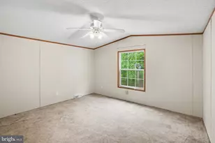 2461 Elizabeth Ave, Temple, PA 19560 - Photo 20