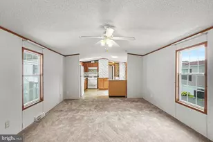 2461 Elizabeth Ave, Temple, PA 19560 - Photo 10