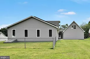 300 Beckley St, Wernersville, PA 19565 - Photo 68