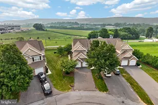 601 Country Ln, Morgantown, PA 19543 - Photo 38