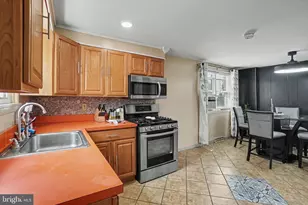 3416 Laurel St, Reading, PA 19605 - Photo 14