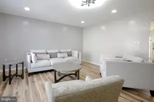 1019 Fredrick Blvd, Reading, PA 19605 - Photo 4