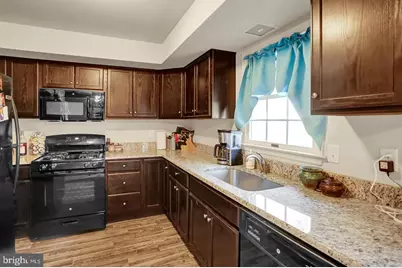 1019 Fredrick Boulevard, Reading, PA 19605 - Photo 4