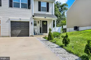 7 Rosalie's Way, Temple, PA 19560 - Photo 4