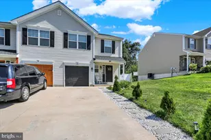 7 Rosalie's Way, Temple, PA 19560 - Photo 4