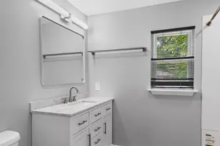 357 Midland Ave, Reading, PA 19606 - Photo 6